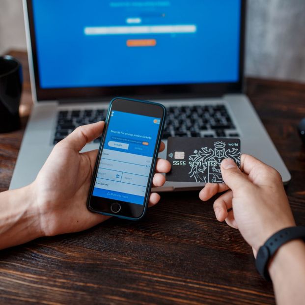 Buscando vuelos por Internet Buscando vuelos por Internet