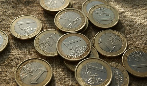 El método del euro: la razón por la que deberías llevar siempre una moneda en el coche