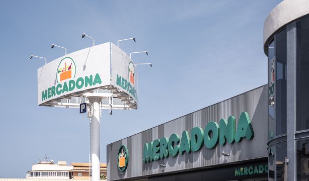 Mercadona es la marca española de distribución más valiosa y El Corte Inglés la más fuerte
