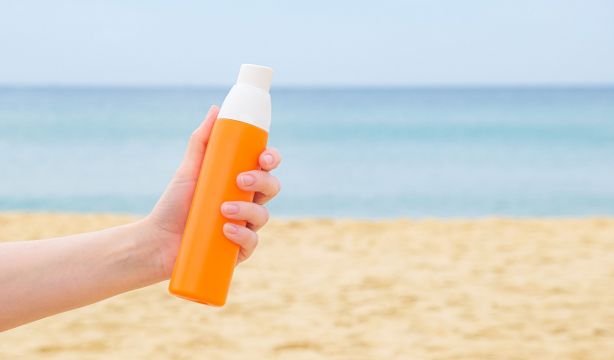 ¿Podemos utilizar la crema solar del año pasado?