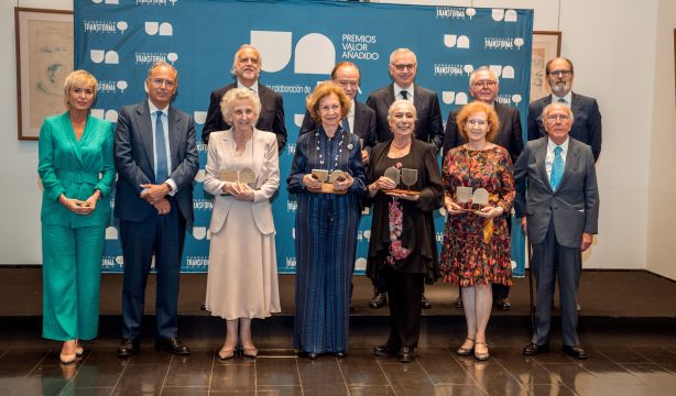 La Reina Sofía, Marcelino Oreja y Margarita del Val, Premios Valor Añadido al talento sénior
