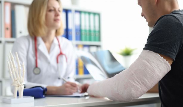 ¿Qué día paga la Seguridad Social la baja laboral en 2023?