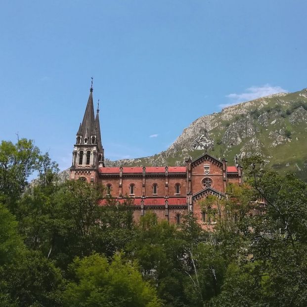 Basílica de Covadonga Basílica de Covadonga