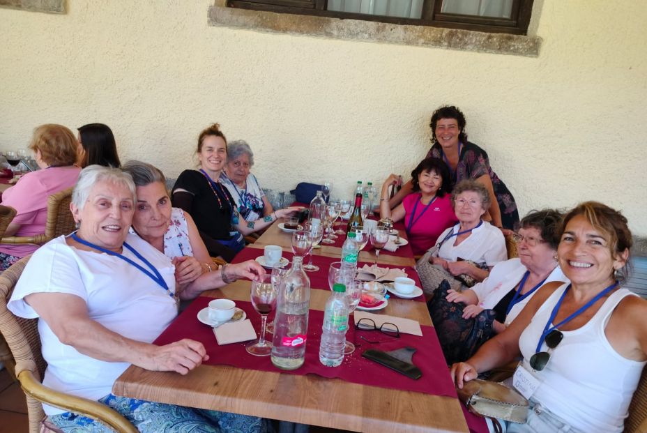 Grandes Amigos vacaciones mayores (2) Grandes Amigos vacaciones mayores (2)