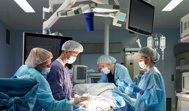 En la UCI un niño de 14 años tras recibir un disparo en el pecho