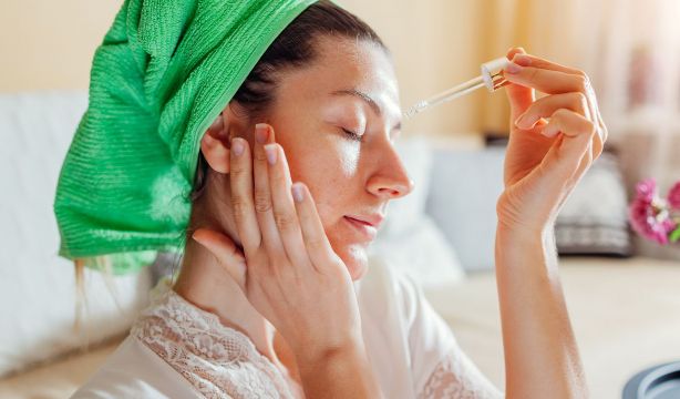 Ácido mandélico: el aliado perfecto para lucir una piel radiante y saludable