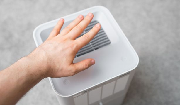 Los mejores aires acondicionados portátiles por menos de 400 euros, según la OCU