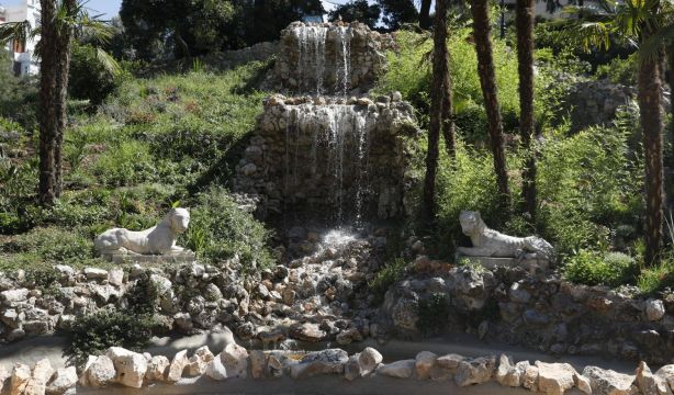 El Retiro recupera la icónica Montaña de los Gatos tras 20 años cerrada