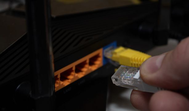 ¿Debes desenchufar el router al irte de vacaciones?