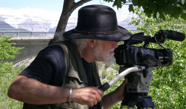 Eugenio Monesma, 'Botón de Oro' de YouTube a los 71 años: "Los jóvenes son los que más me valoran"