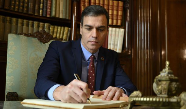 Feijóo pide cita urgente a Sánchez y este le emplaza a reunirse cuando el Rey designe candidato