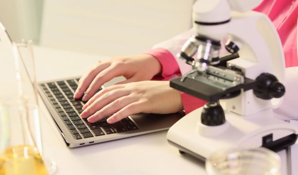 Crean una app para monitorizar la eficacia de los fármacos contra el alzhéimer