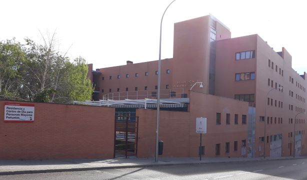 La Comunidad de Madrid incrementa un 40% la inversión en residencias y pisos tutelados de mayores