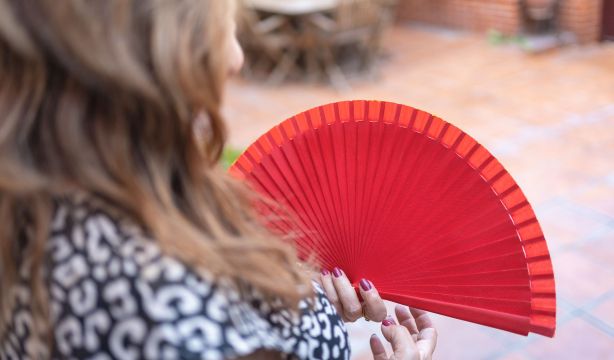 La menopausia, un tabú para las marcas: "La esconden o disfrazan como si fuera algo innombrable"