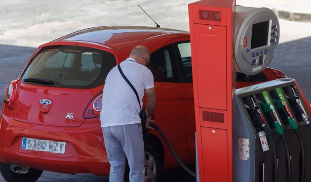 Gasolina y diésel suben por cuarta semana consecutiva y alcanzan máximos de abril