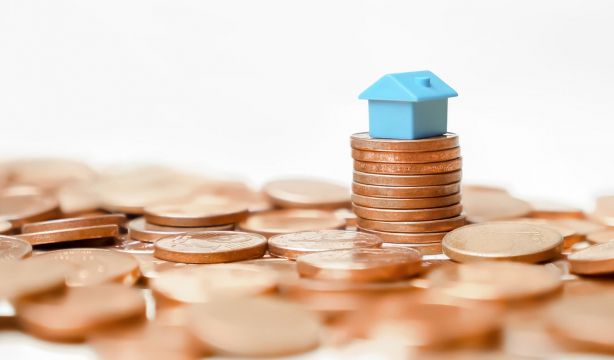 La OCU critica la prohibición de pagar en efectivo el alquiler de vivienda