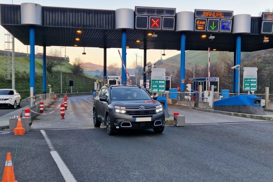 Por estas autopistas de peaje puedes circular gratis si viajas a estas horas Por estas autopistas de peaje puedes circular gratis si viajas a estas horas