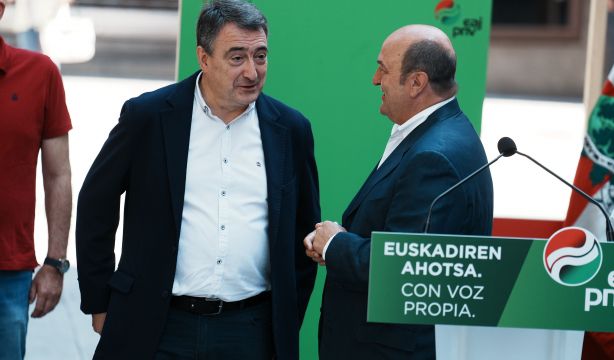 El PNV se reafirma en su 'no' a Feijóo pese al paso a un lado de Vox