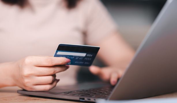 Transferencias inmediatas y sin coste extra: obligatorias en todos los bancos