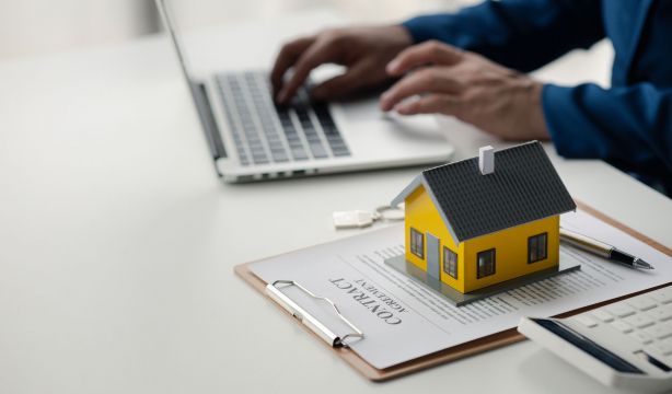 La plusvalía municipal puede variar hasta 2.040€ según la ciudad: estas son las más caras