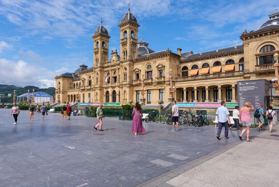bigstock Donostia san Sebastian Spain477172001