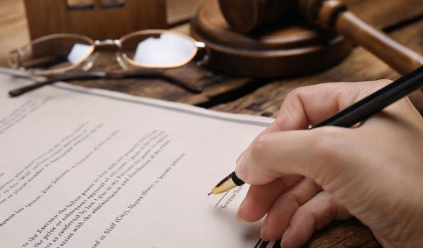 Así puedes añadir nuevos bienes a la herencia una vez hecho el reparto