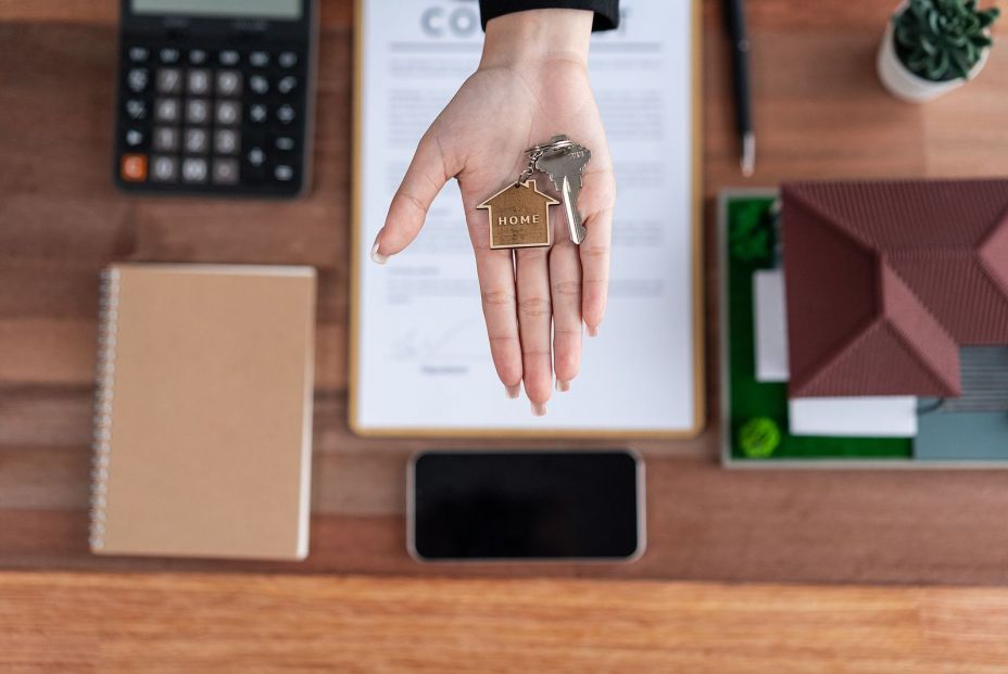 bigstock Top View Key On Real Estate Ag 476893649 bigstock Top View Key On Real Estate Ag 476893649