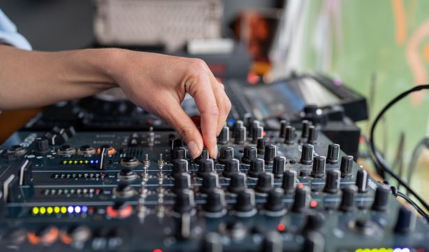 Músico por un día: convierte tus textos en canciones gracias a la Inteligencia Artificial