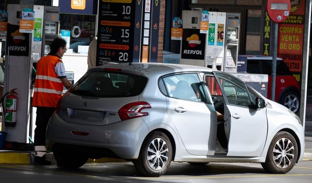 Coger el coche, prohibitivo: la gasolina ha subido el 7% y el diésel el 11% estas vacaciones