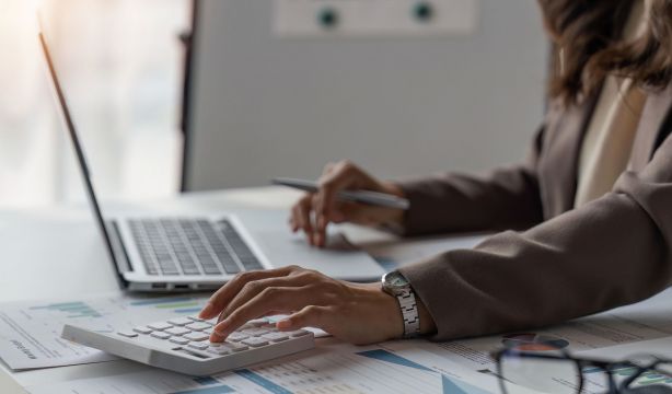 Novedades del portal Importass para facilitar a los autónomos los trámites con la Seguridad Social. Foto: Bigstock