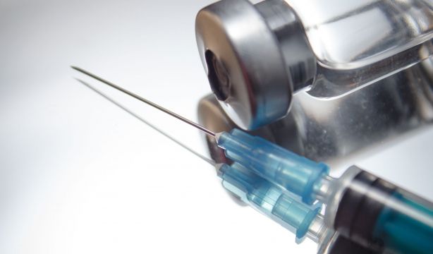 'ABvac40', la vacuna española que muestra resultados esperanzadores contra el alzhéimer