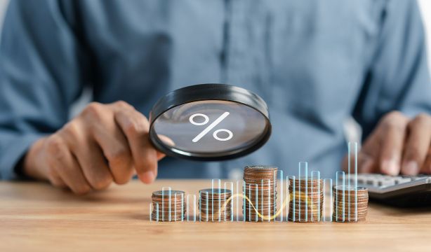 Esto es lo que bajarán las hipotecas con la caída del euríbor de julio. bigstock