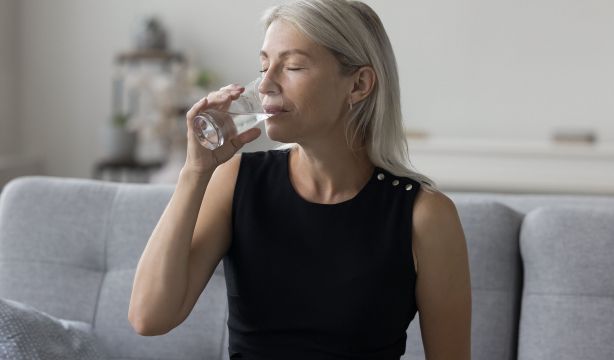 Cuidado: beber mucha agua en verano puede ser peligroso