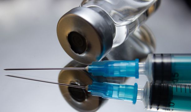 Reino Unido aprueba una inyección pionera para tratar el cáncer en siete minutos