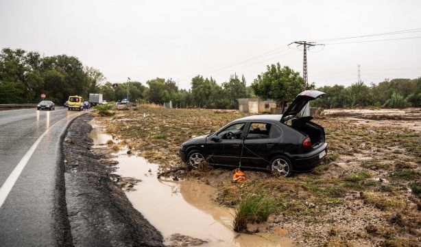 La OCU recomienda reclamar a las aseguradoras los daños por lluvia y granizo. Foto: EuropaPress
