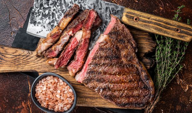 Sigue estos consejos para no cometer errores al cocinar un entrecot