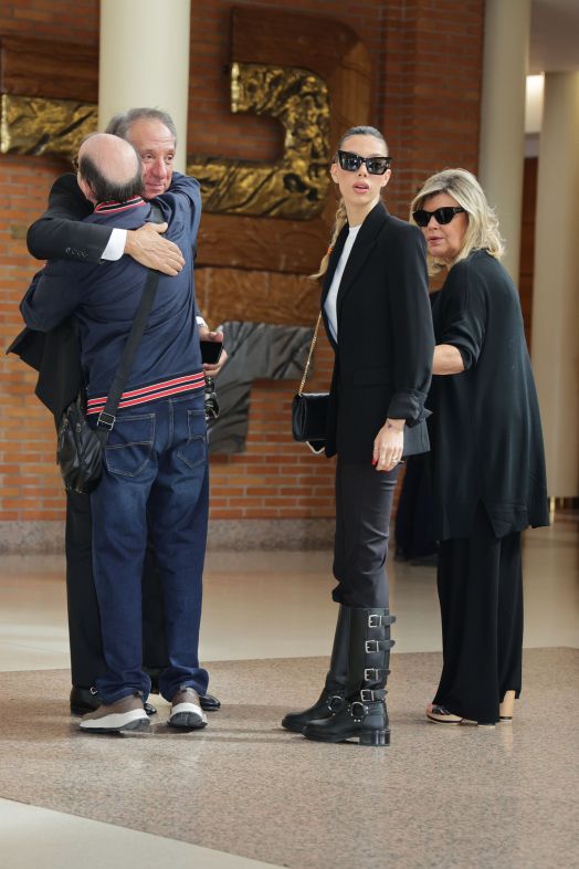 EuropaPress 5419810 alejandro rubio alejandra rubio terelu campos llegada tanatorio paz