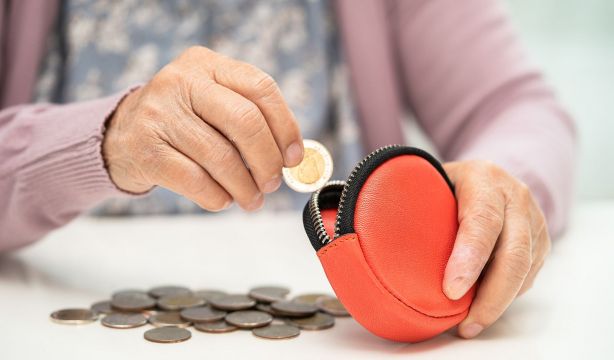 Esta es la ayuda para pensionistas del Imserso más desconocida: un cheque de 525 euros. Foto: bigstock