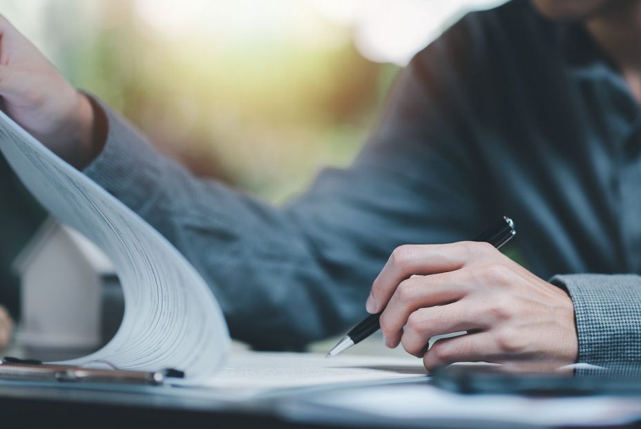 El Gobierno vigilará a la banca por la venta de seguros de protección de pagos ligados a la hipoteca. Fotobigstock 