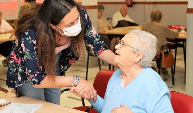 Andalucía contará con 1.970 plazas más para personas en situación de dependencia