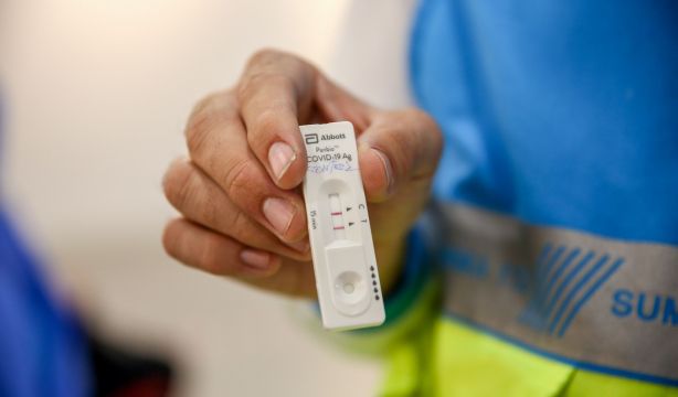 Los casos de Covid siguen al alza a las puertas del otoño: ¿hay que preocuparse?