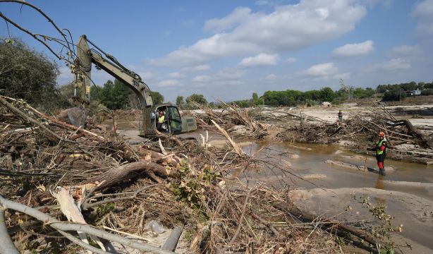 Hallados dos cadáveres en Aldea del Fresno entre los restos de la DANA