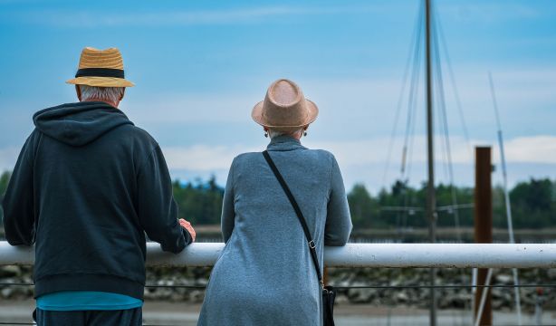 Sube la esperanza de vida en Europa al bajar las muertes por enfermedades cardiovasculares y cáncer