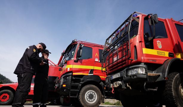 Quince personas afectadas por el incendio de la residencia de Siero siguen en el hospital