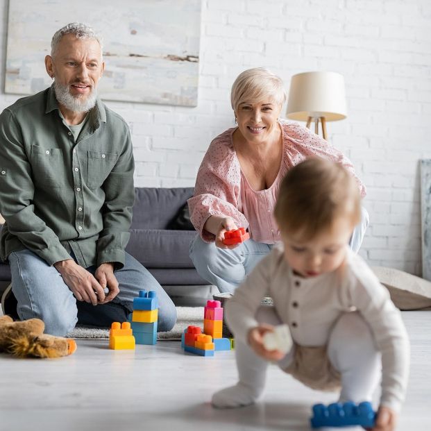 bigstock padres plus maternidad bigstock padres plus maternidad