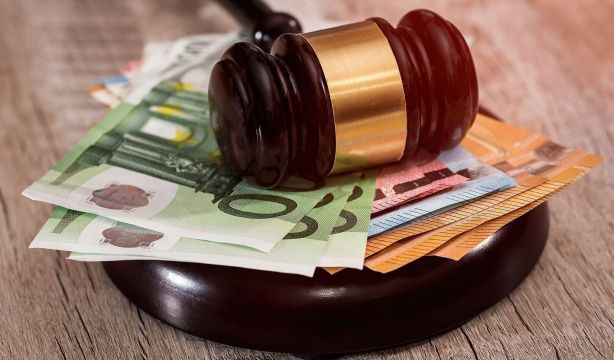 Indemnizan por primera vez por daños a un pensionista al que se denegó el complemento de maternidad