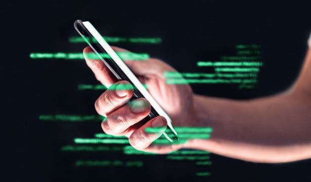 Cuidado: vuelve la estafa telefónica sobre la vacuna Covid