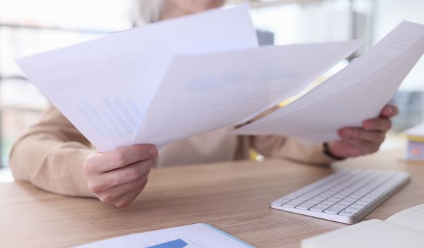 Aviso para los autónomos que no han cambiado su base de cotización: octubre es el mes límite