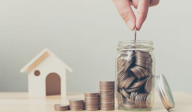 ¿Cómo recibir una herencia sin pagar las deudas del fallecido? Foto: Bigstock