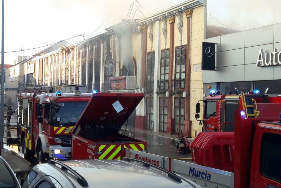 EuropaPress 5476425 imagen fachada discoteca donde producido incendio